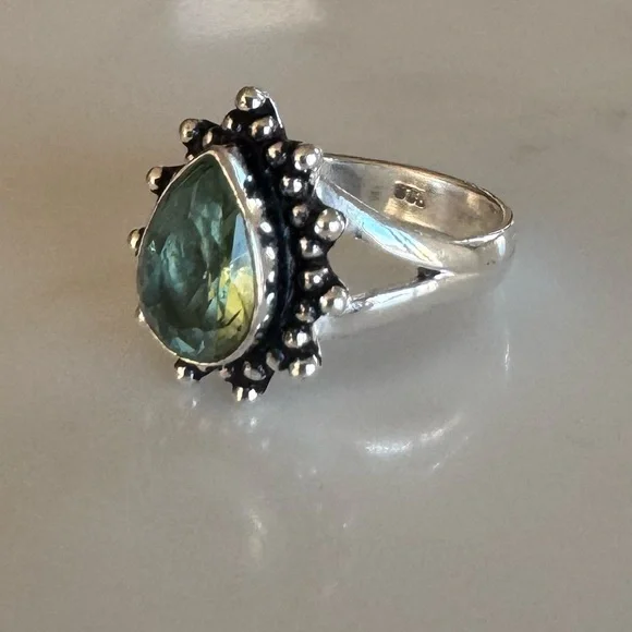 NWOT Sundance Sunlit Leaves Ring, Green Amethyst, Sterling Silver